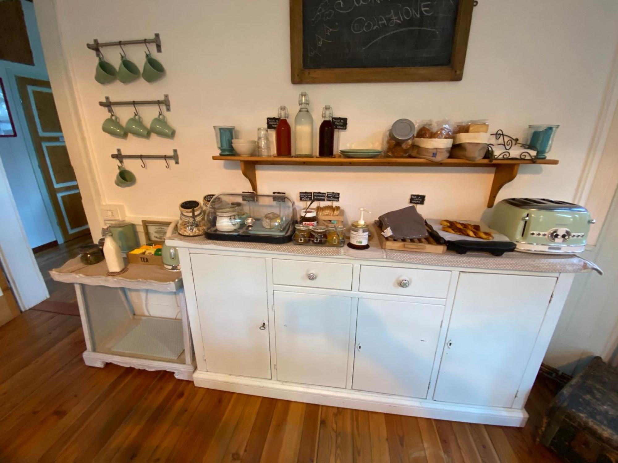 알라냐발세시아 L'Aria Di Casa B&B 외부 사진