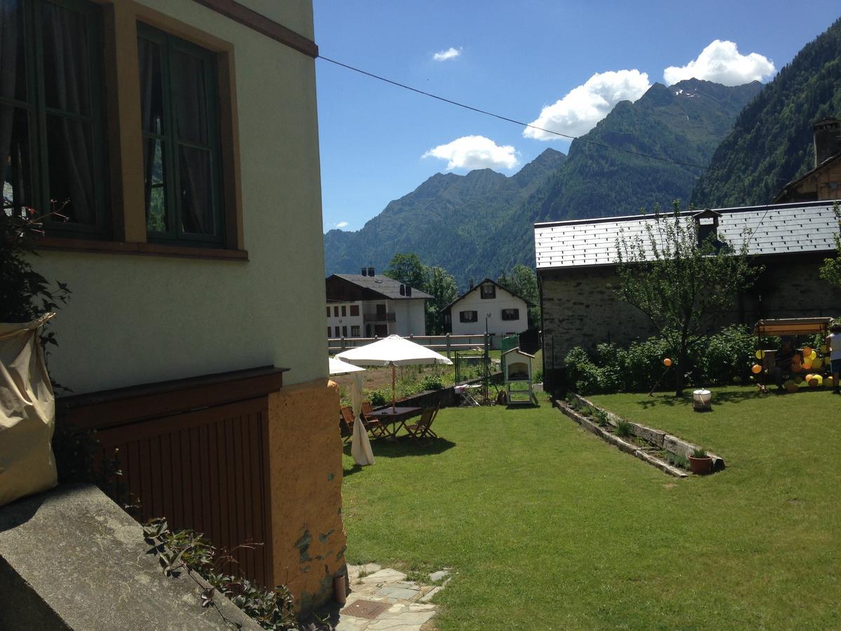 알라냐발세시아 L'Aria Di Casa B&B 외부 사진