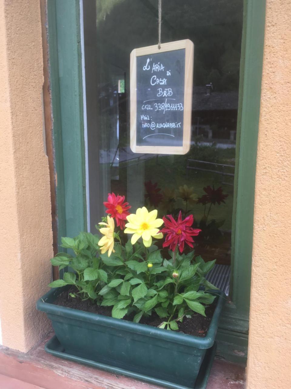 알라냐발세시아 L'Aria Di Casa B&B 외부 사진