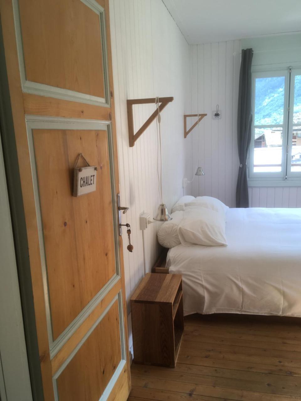 알라냐발세시아 L'Aria Di Casa B&B 외부 사진